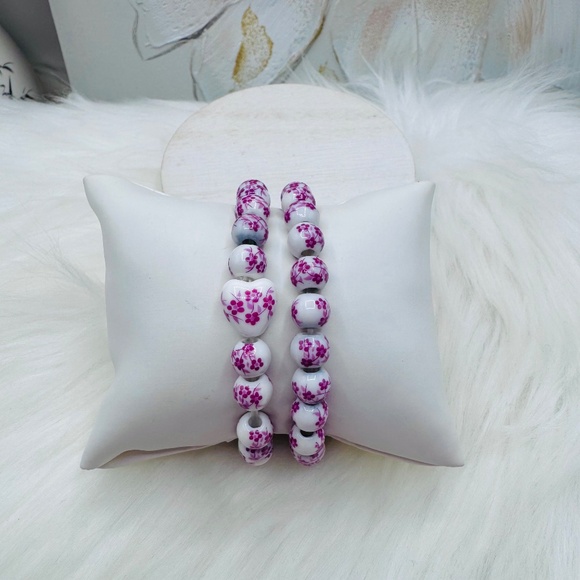 Chinese-Style Ceramic Floral Beaded Stretch Bracelet Pink floral Duo with Cross - Picture 3 of 6